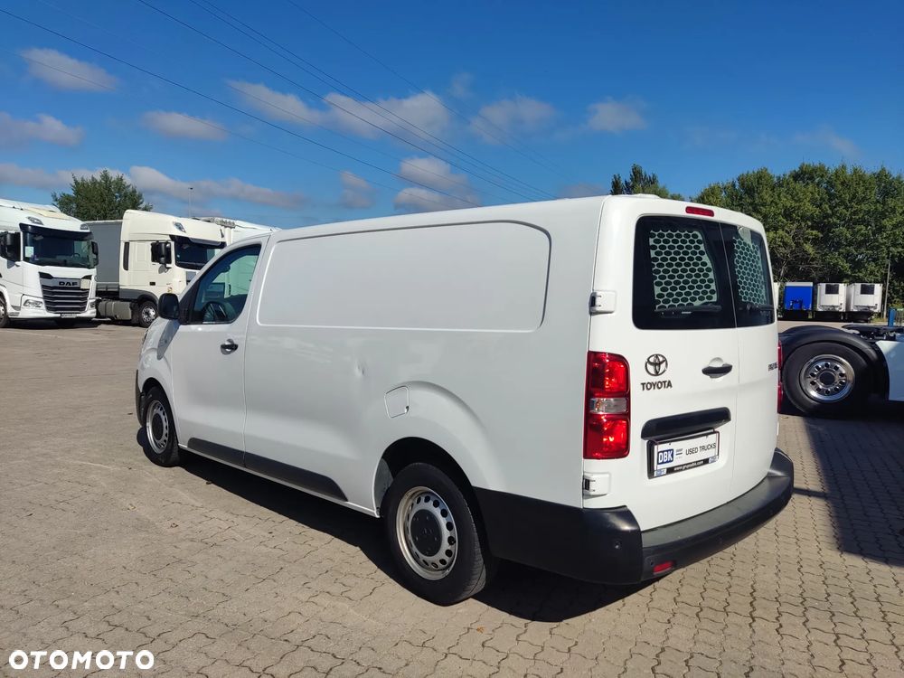 Toyota Proace Long - 16
