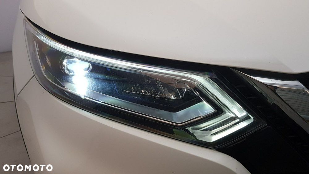 Nissan Qashqai - 10