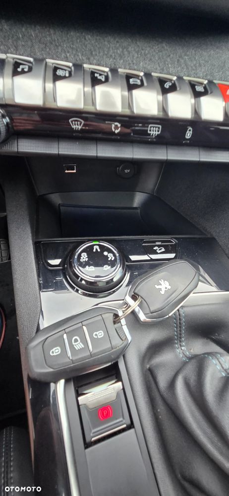 Peugeot 3008 PureTech 130 Stop & Start Crossway - 12