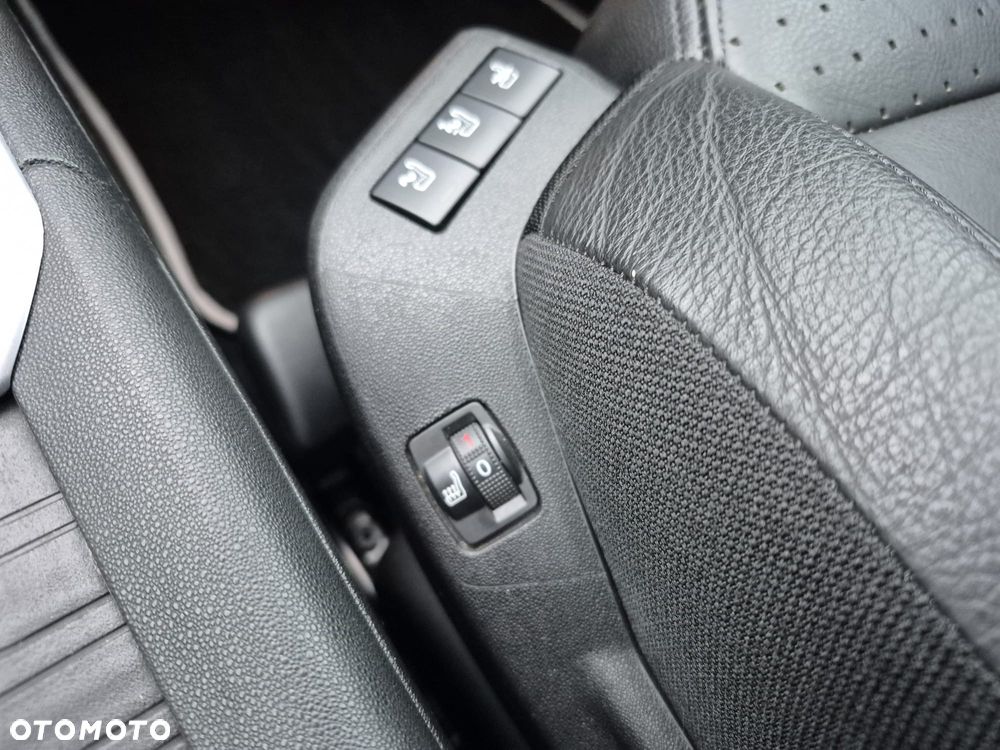 Citroën C4 Picasso 1.6 e-HDi Exclusive - 29