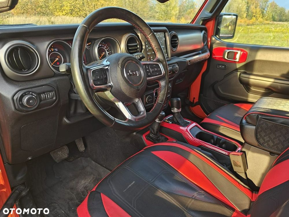 Jeep Wrangler - 14