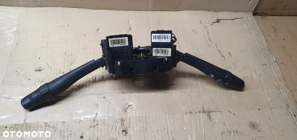 Przełącznik zespolony manetki pająk Nissan Almera Tino 257SA-54394781E 54035040 - 5