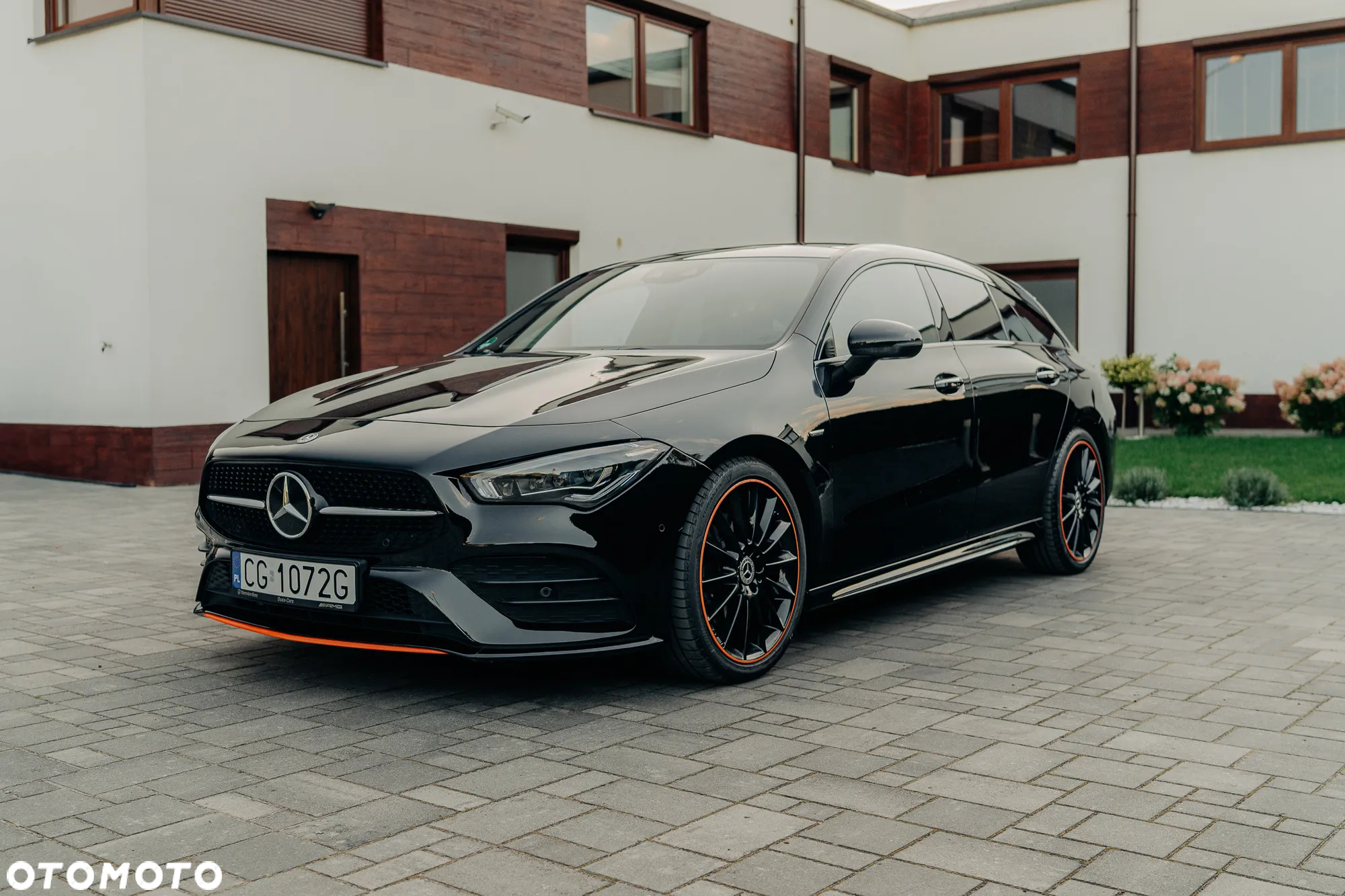 Mercedes-Benz CLA 220 d Edition 1 8G-DCT - 2