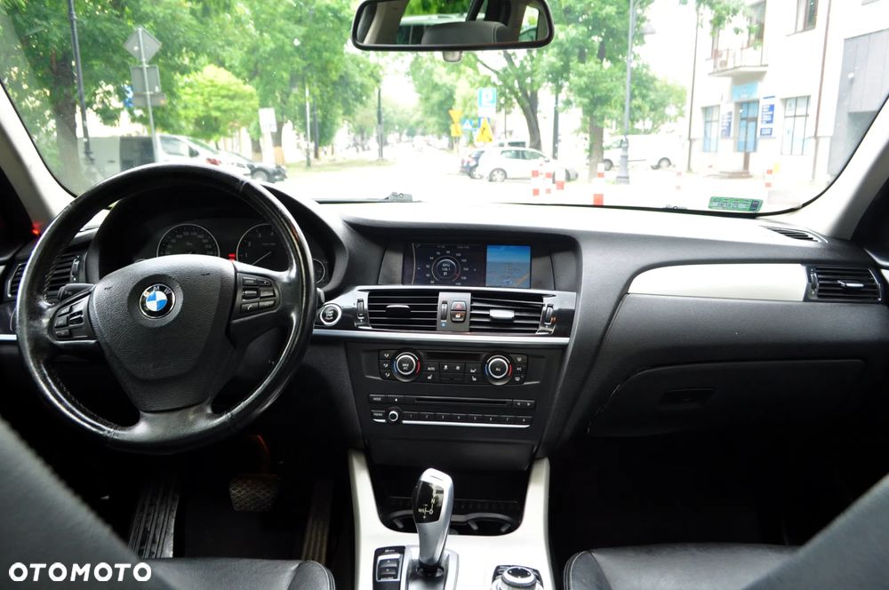 BMW X3 xDrive28i - 10