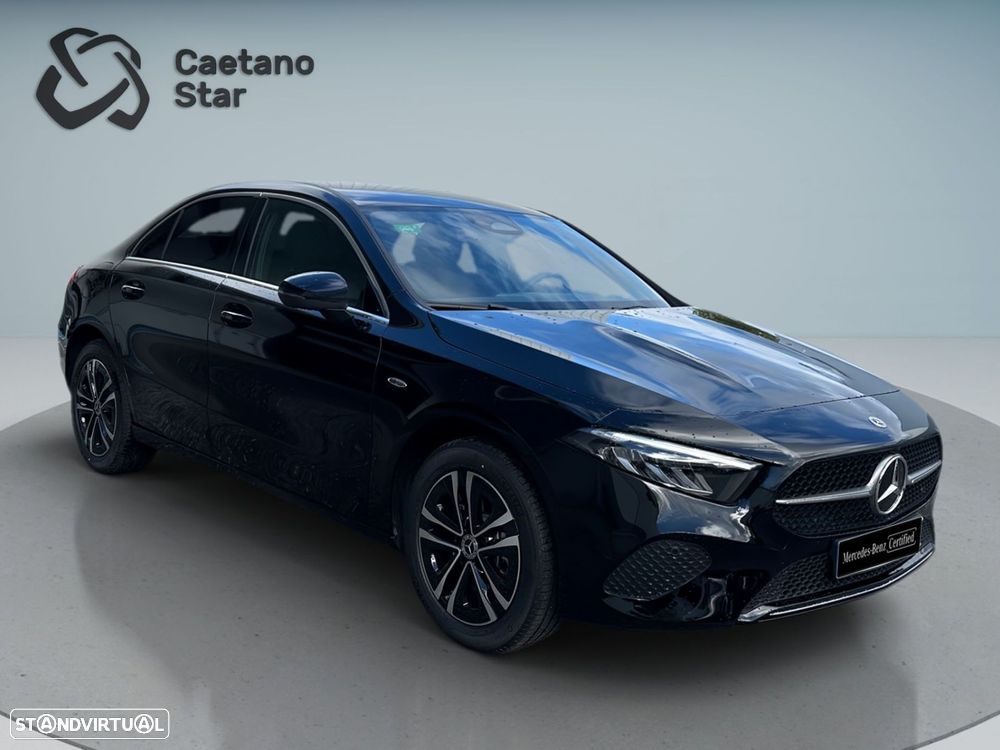 Mercedes-Benz A 250 Limousine e - 3