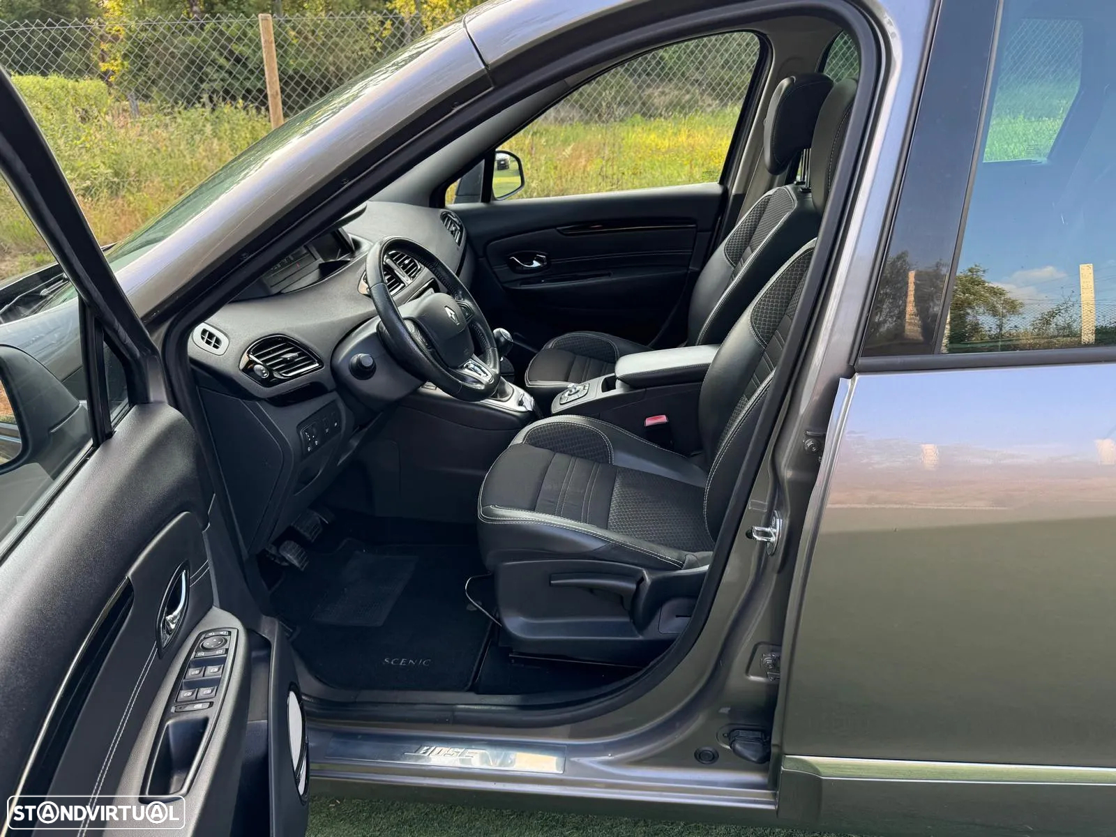 Renault Grand Scénic 1.6 dCi Bose Edition SS - 4