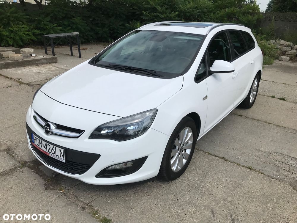 Opel Astra 1.6 CDTI DPF ecoFLEX TourerStart/Stop Edition - 2