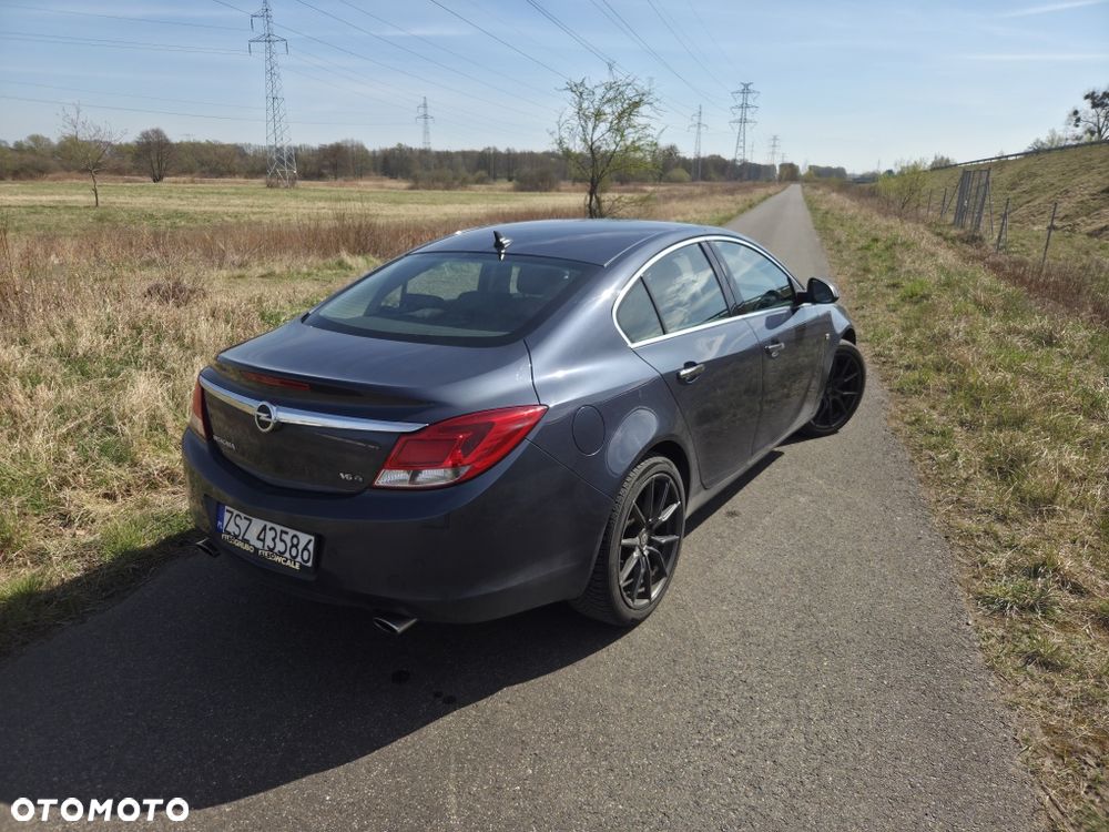 Opel Insignia - 4