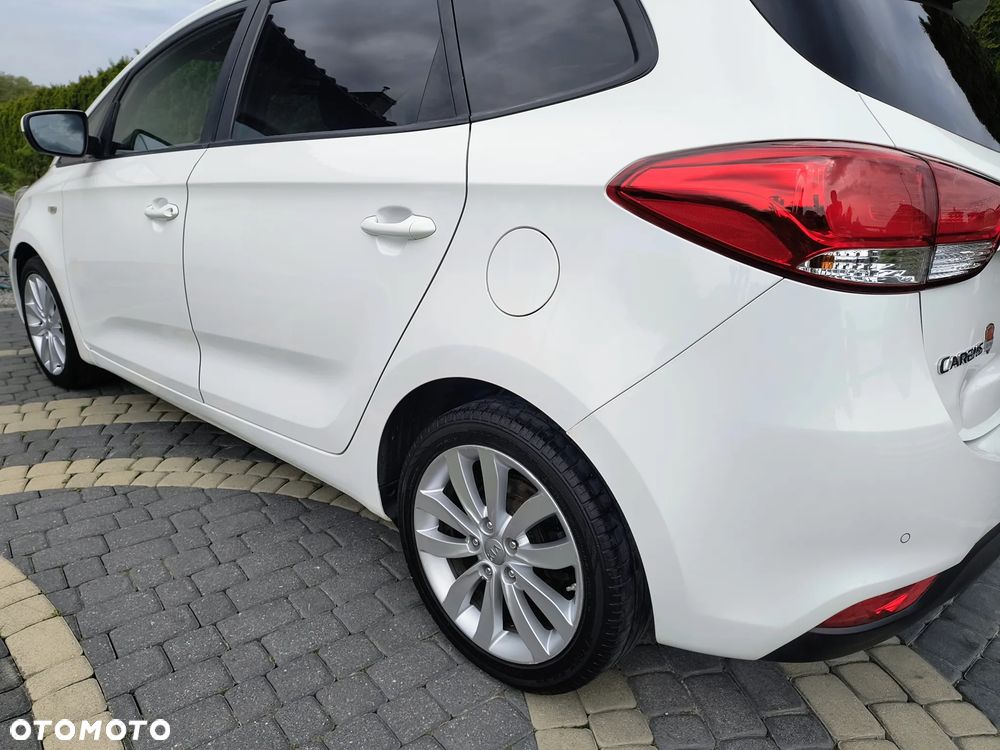 Kia Carens 1.7 CRDi 136 Dream Team Edition - 7