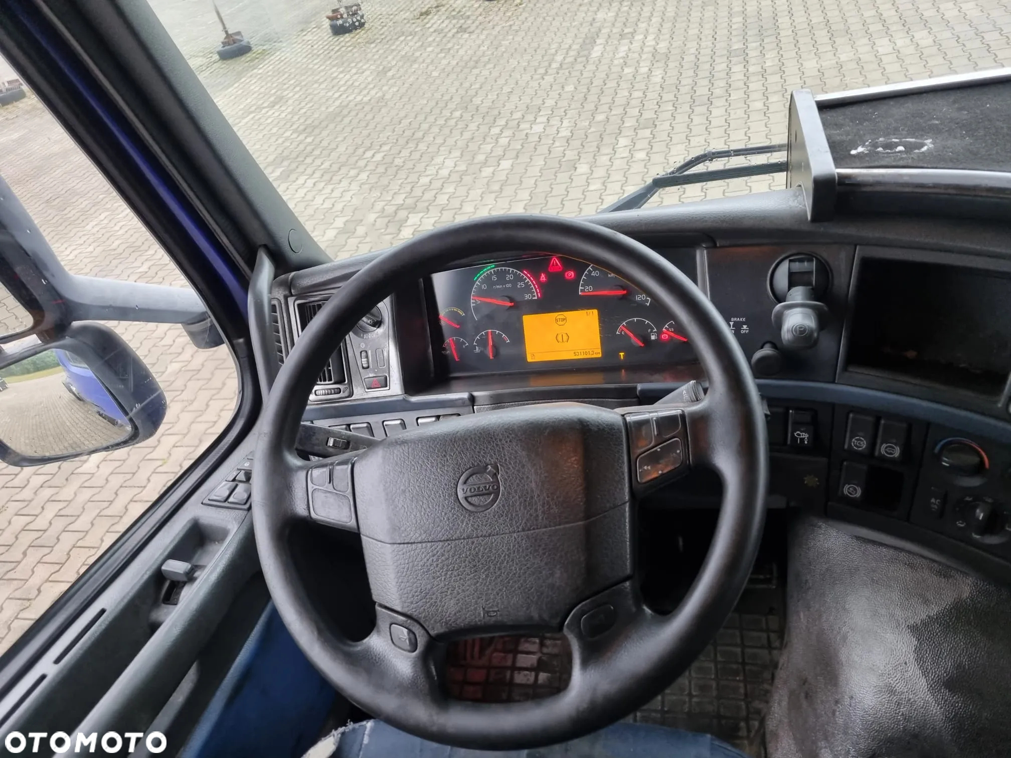 Volvo FM440 - 7