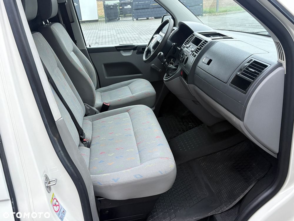 Volkswagen Transporter T5 - 14