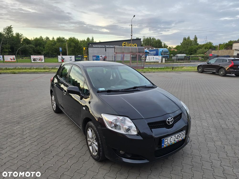Toyota Auris 1.6 Life - 3