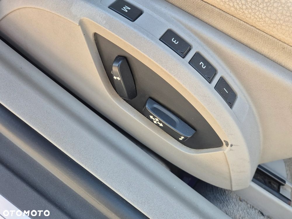 Volvo C70 2.4i Summum - 13