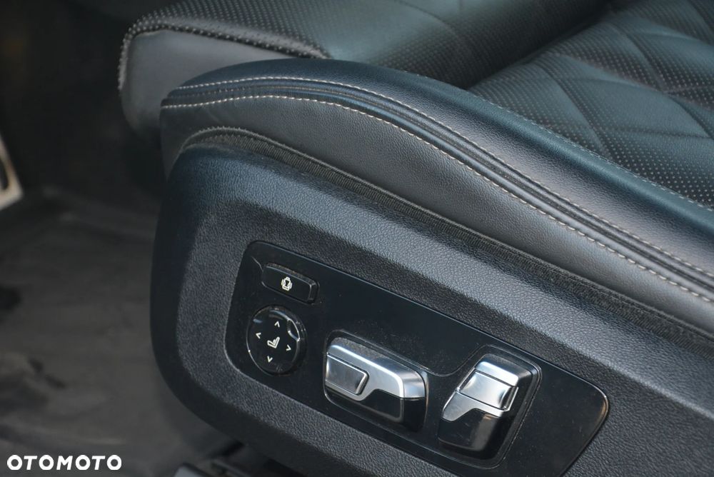 BMW X5 xDrive45e - 16