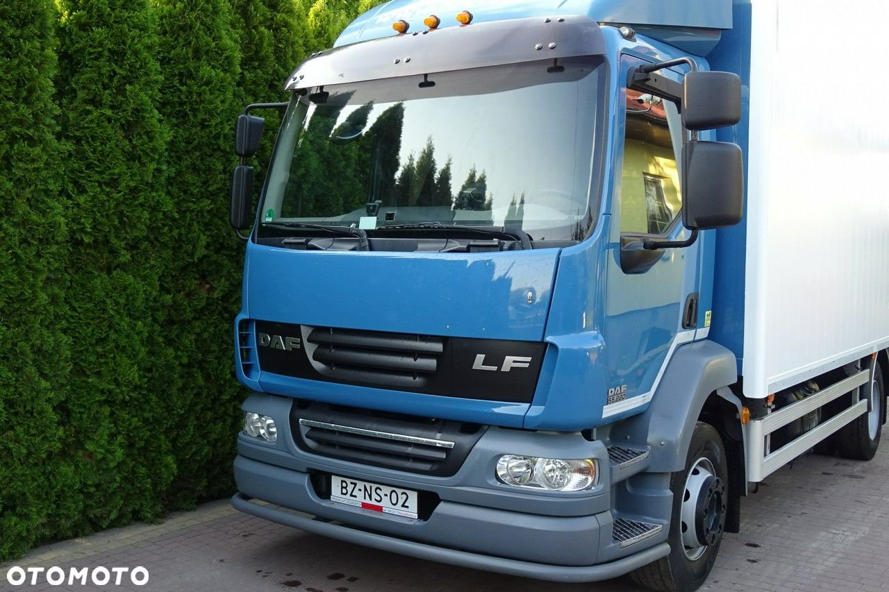 DAF LF 55.220 Euro 5 kontener 14 palet Winda ! Sprowadzony - 19