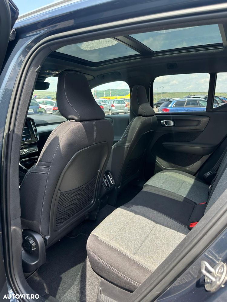 Volvo XC 40 T2 AT8 Momentum - 12