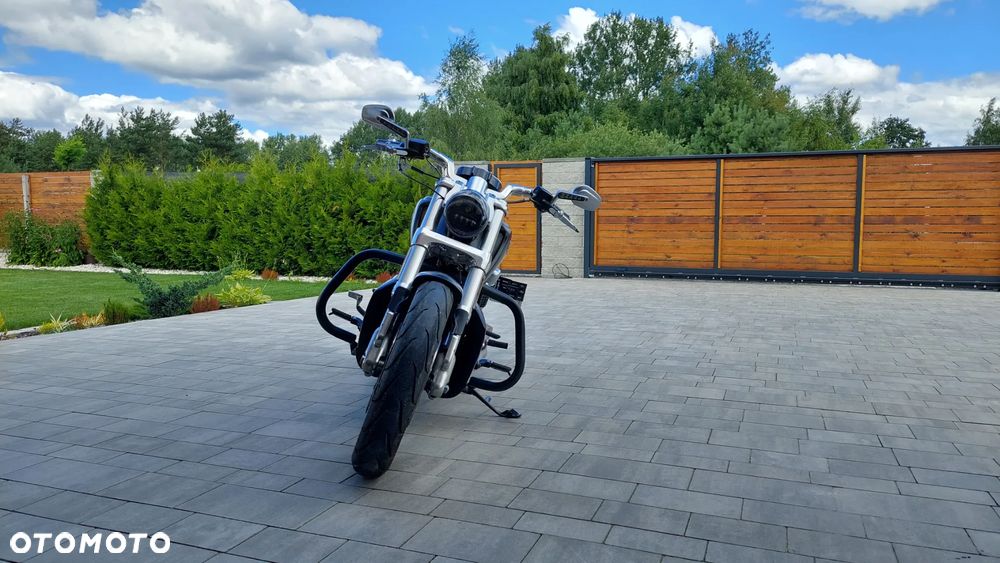 Harley-Davidson V-Rod Muscle - 8