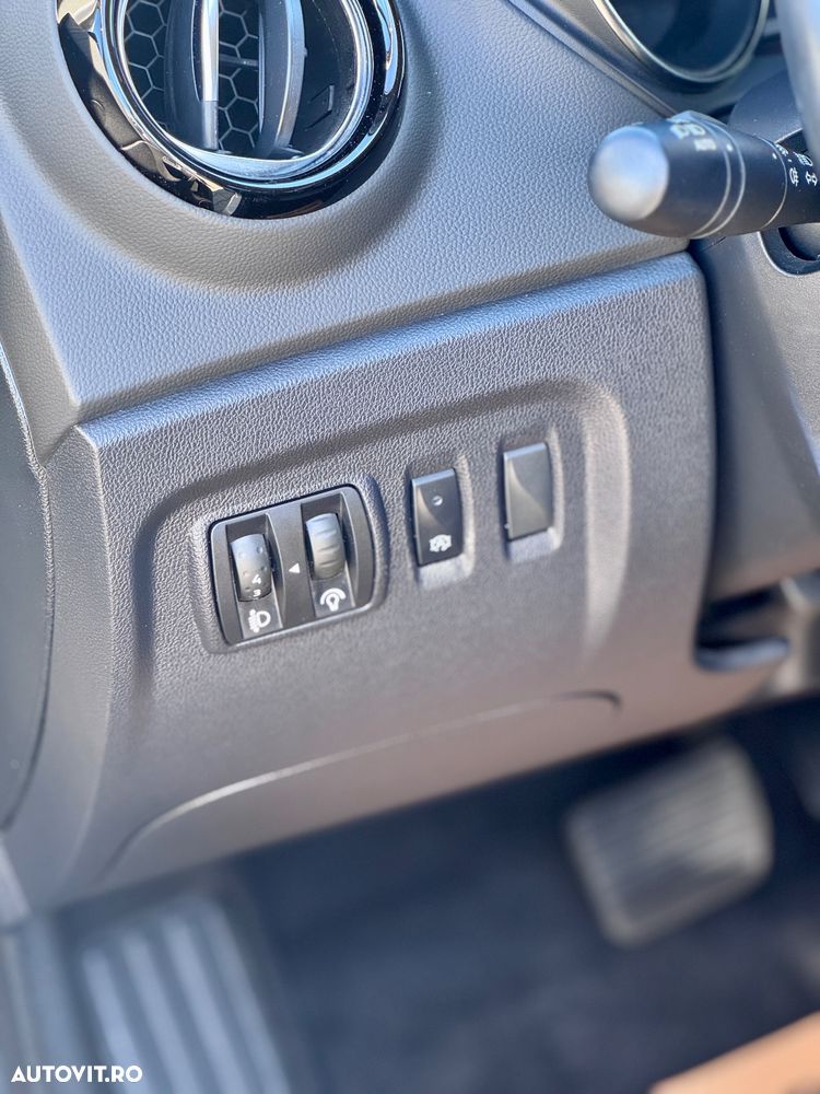 Renault Captur ENERGY dCi EDC Intens - 8