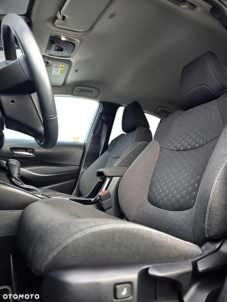 Toyota Corolla 1.8 Hybrid Comfort - 21