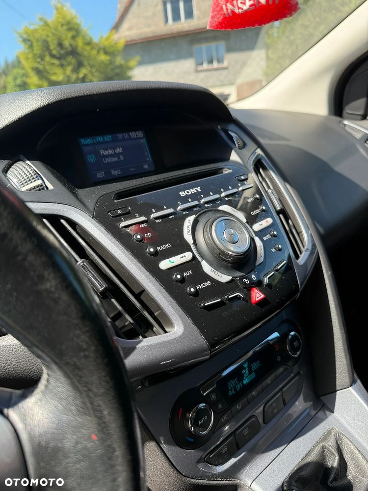 Ford Focus 1.6 EcoBoost Edition - 8