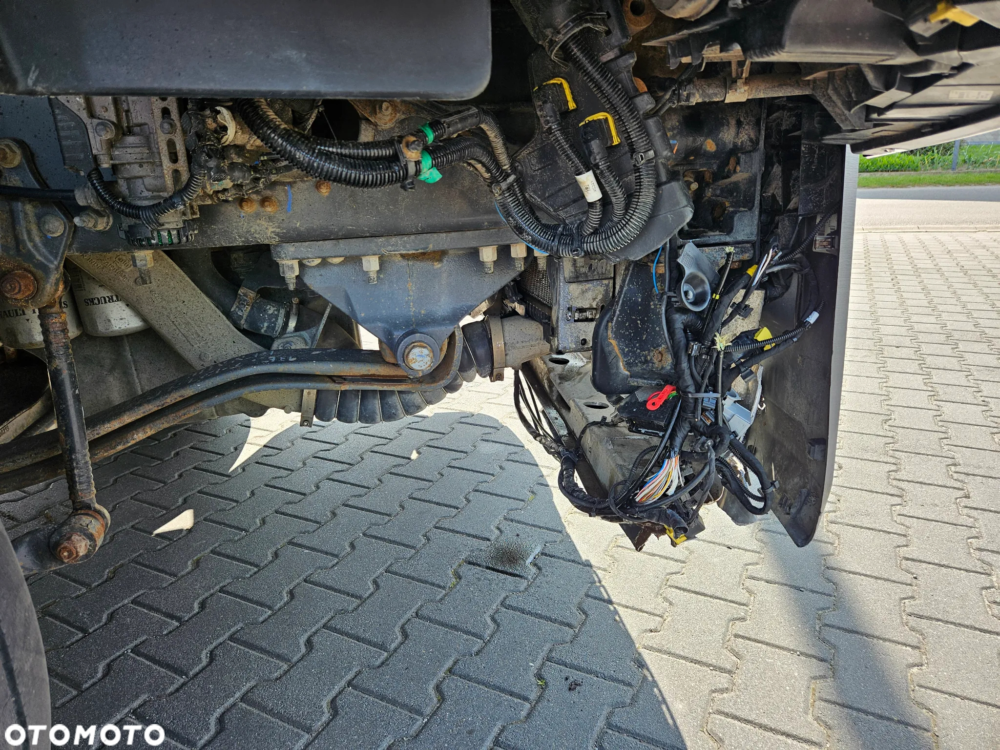 Renault GAMA T 440 / silnik 13 litrów / - 12