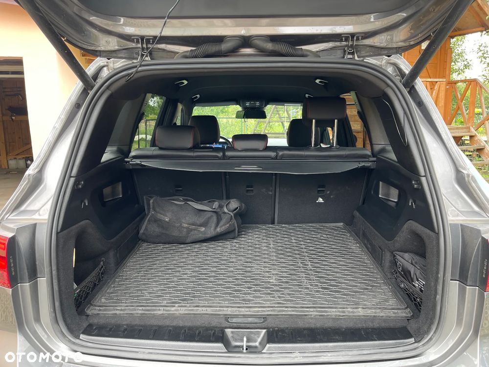 Mercedes-Benz GLB 200 d AMG Line 8G-DCT - 20