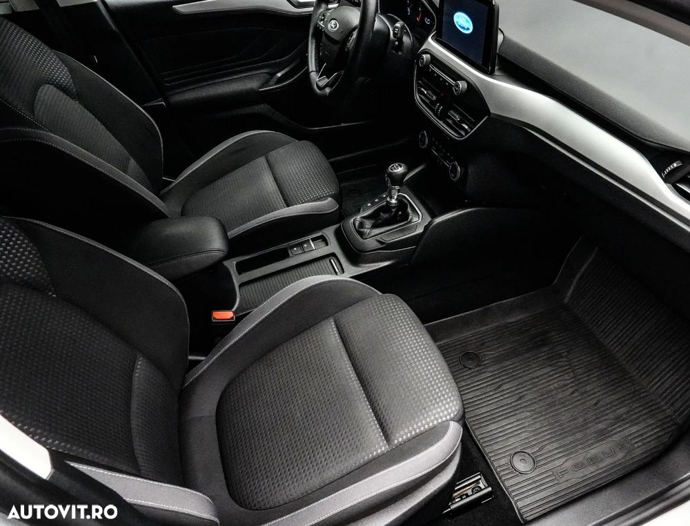 Ford Focus 1.5 EcoBlue Titanium Business - 12