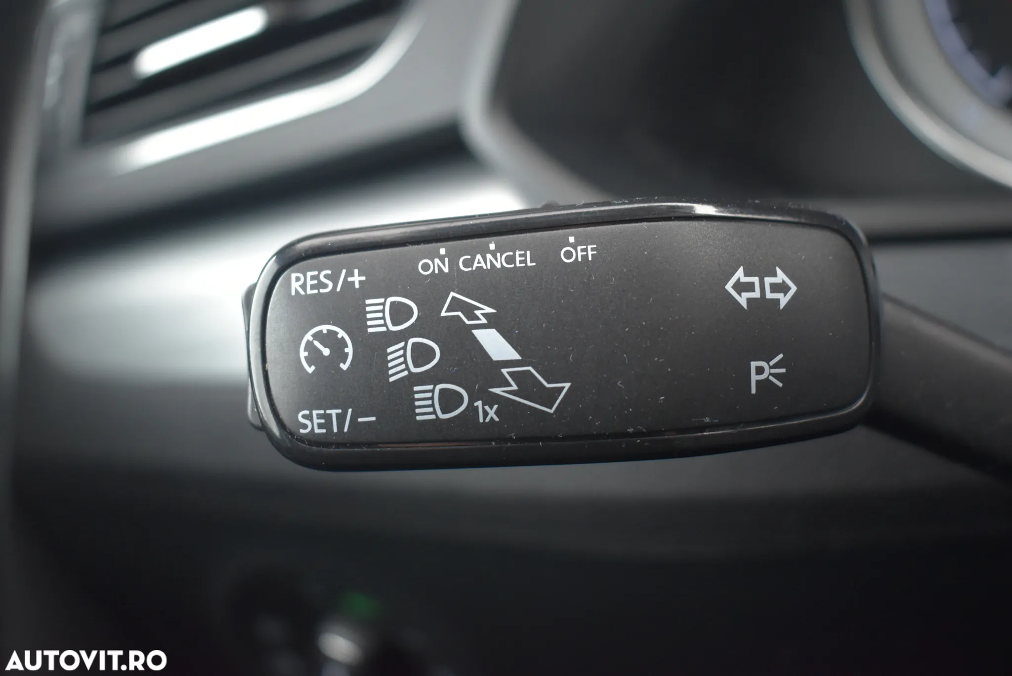 Skoda Superb 2.0 TDI DSG Ambition - 26