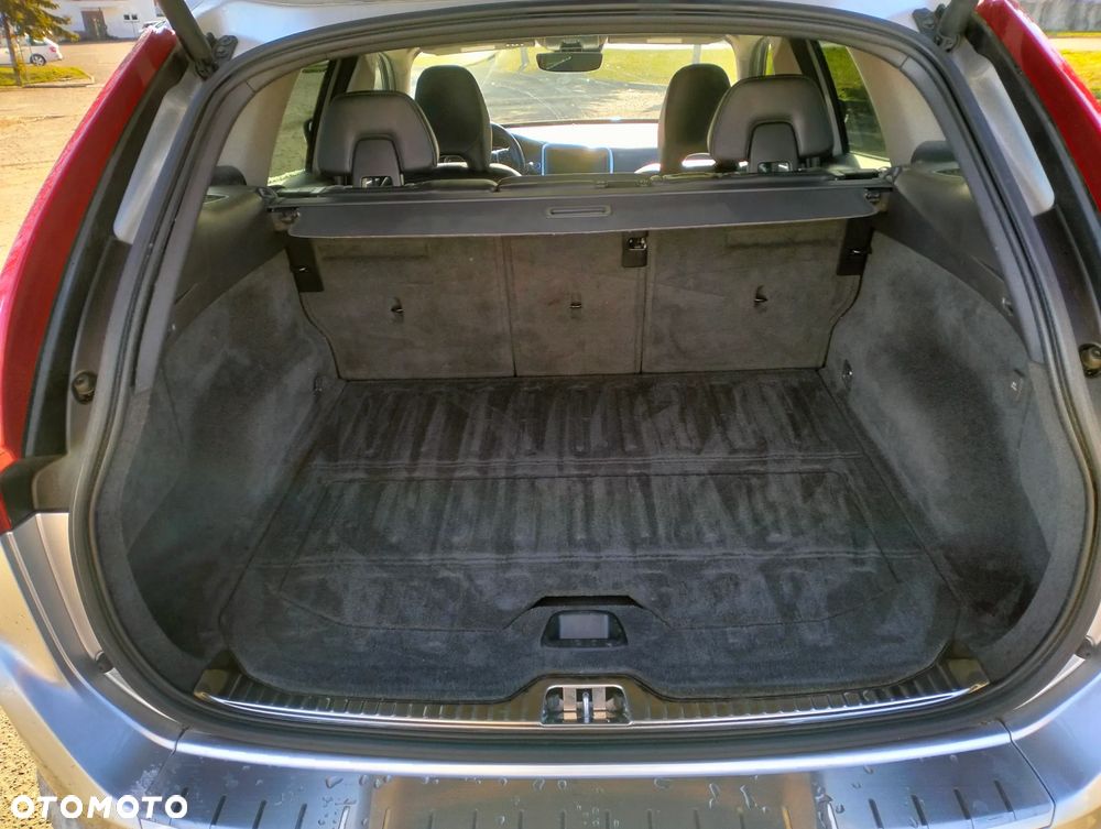 Volvo XC 60 T5 Geartronic Kinetic - 25