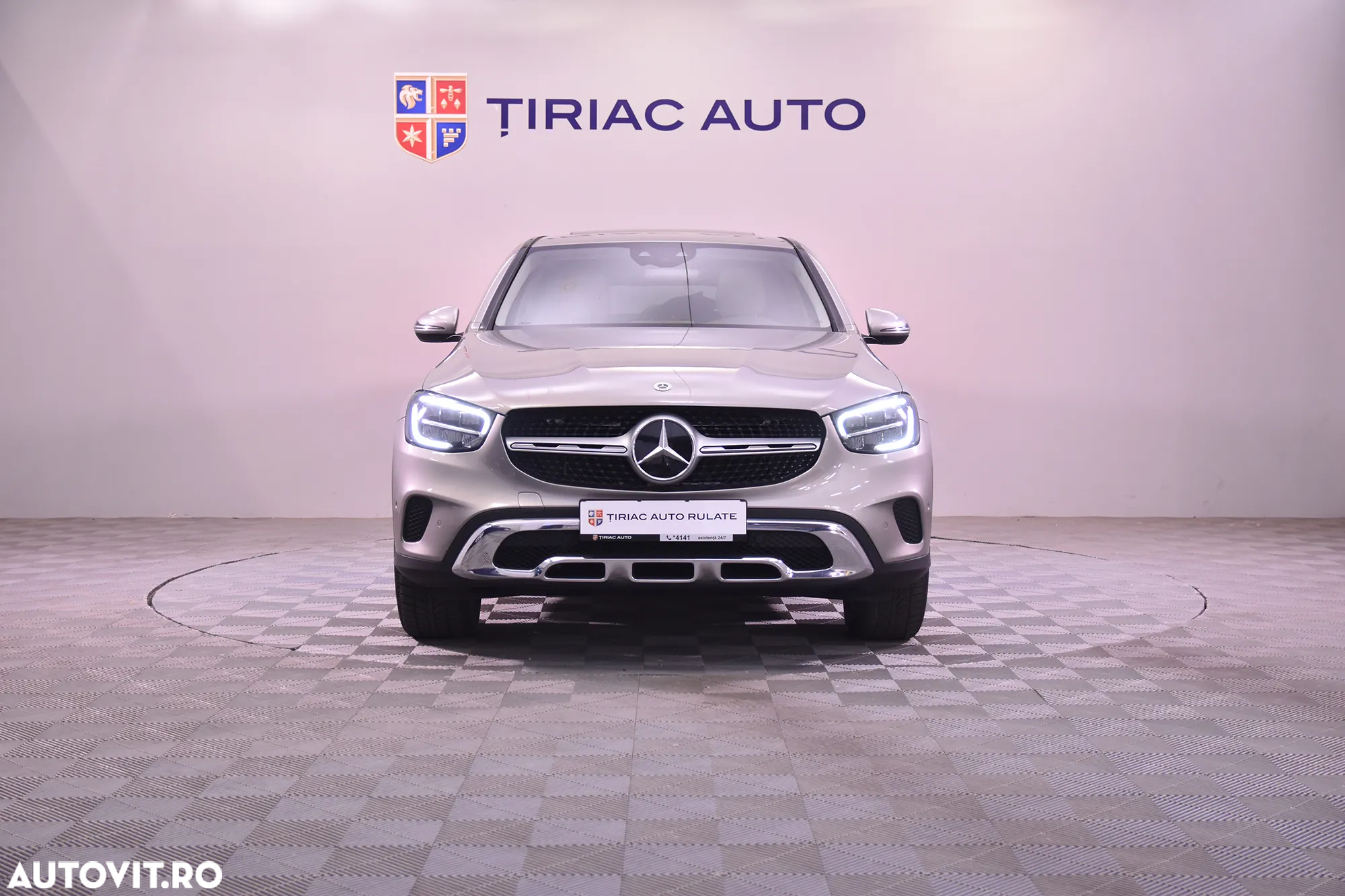 Mercedes-Benz GLC Coupe 300 de 4MATIC - 8