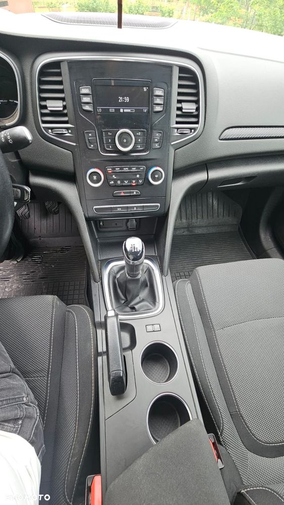 Renault Megane 1.5 dCi Business - 10