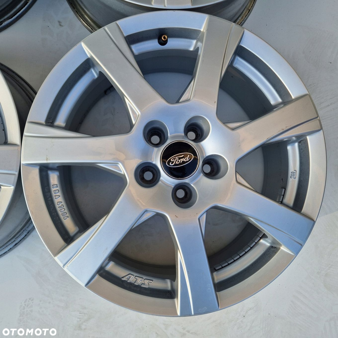Ford Mondeo Focus C MAX S MAX TOURNEO CONNECT 5X108 17 ET45 - 7