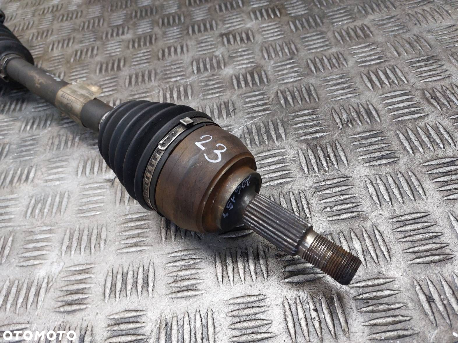PÓŁOŚ PRAWY PRZÓD PRAWA AUTOMAT RENAULT MEGANE II 2.0 16V 8200184199 - 2
