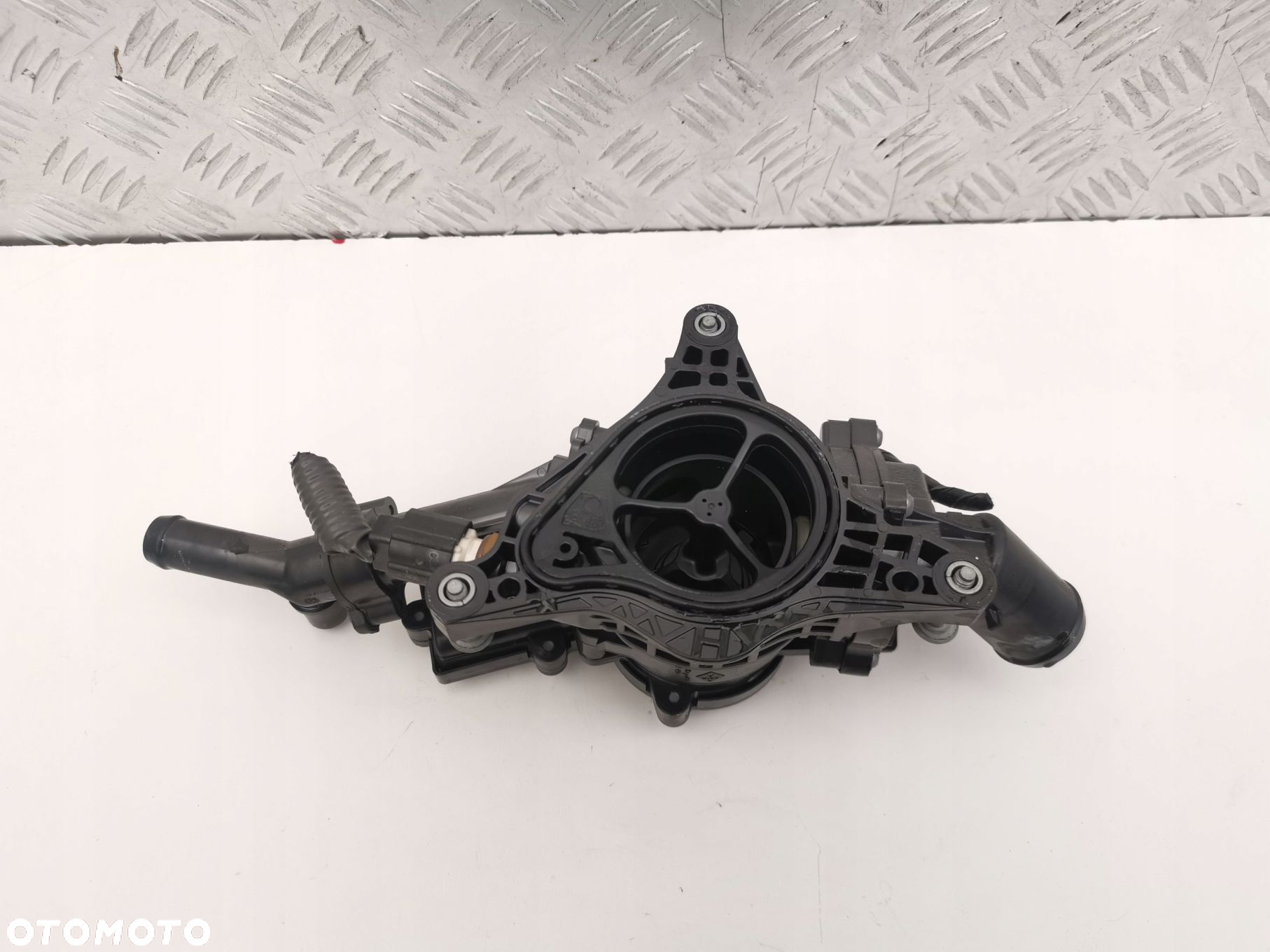 MAZDA CX30 MAZDA 3 IV BP 2019 OBUDOWA TERMOSTATU 2.5 BENZYNA PYFD1516ZA - 5