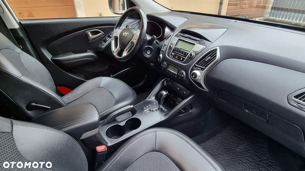 Hyundai ix35 - 13