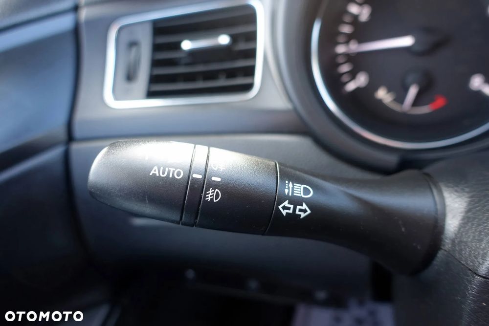 Nissan Pulsar 1.2 DIG-T Tekna - 25