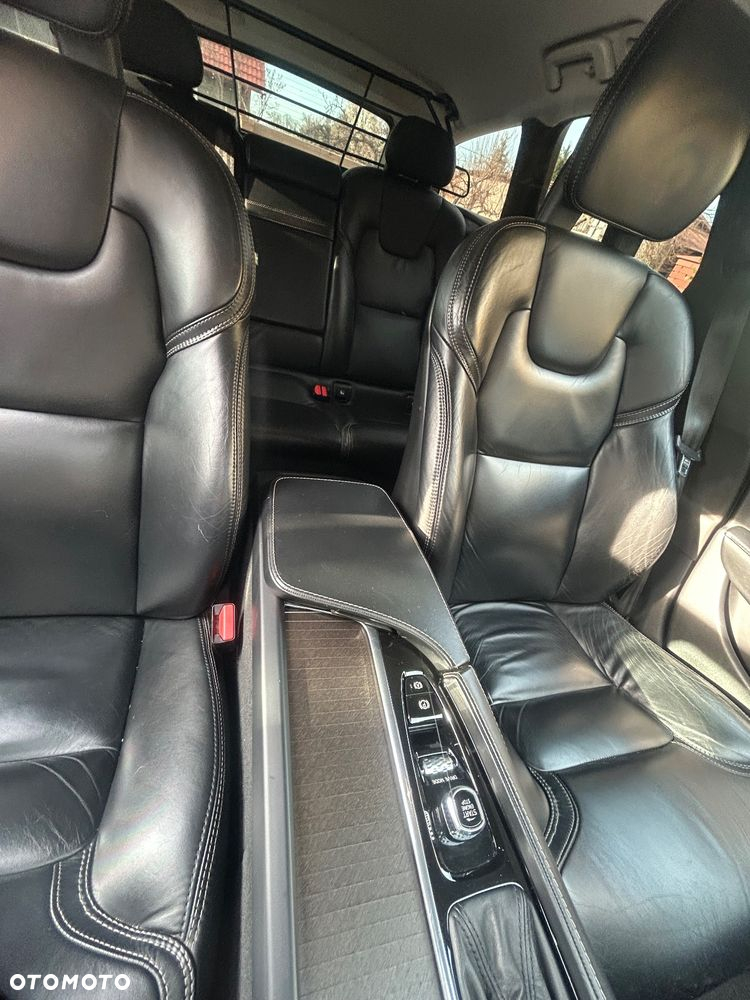 Volvo V90 Cross Country D5 AWD - 12