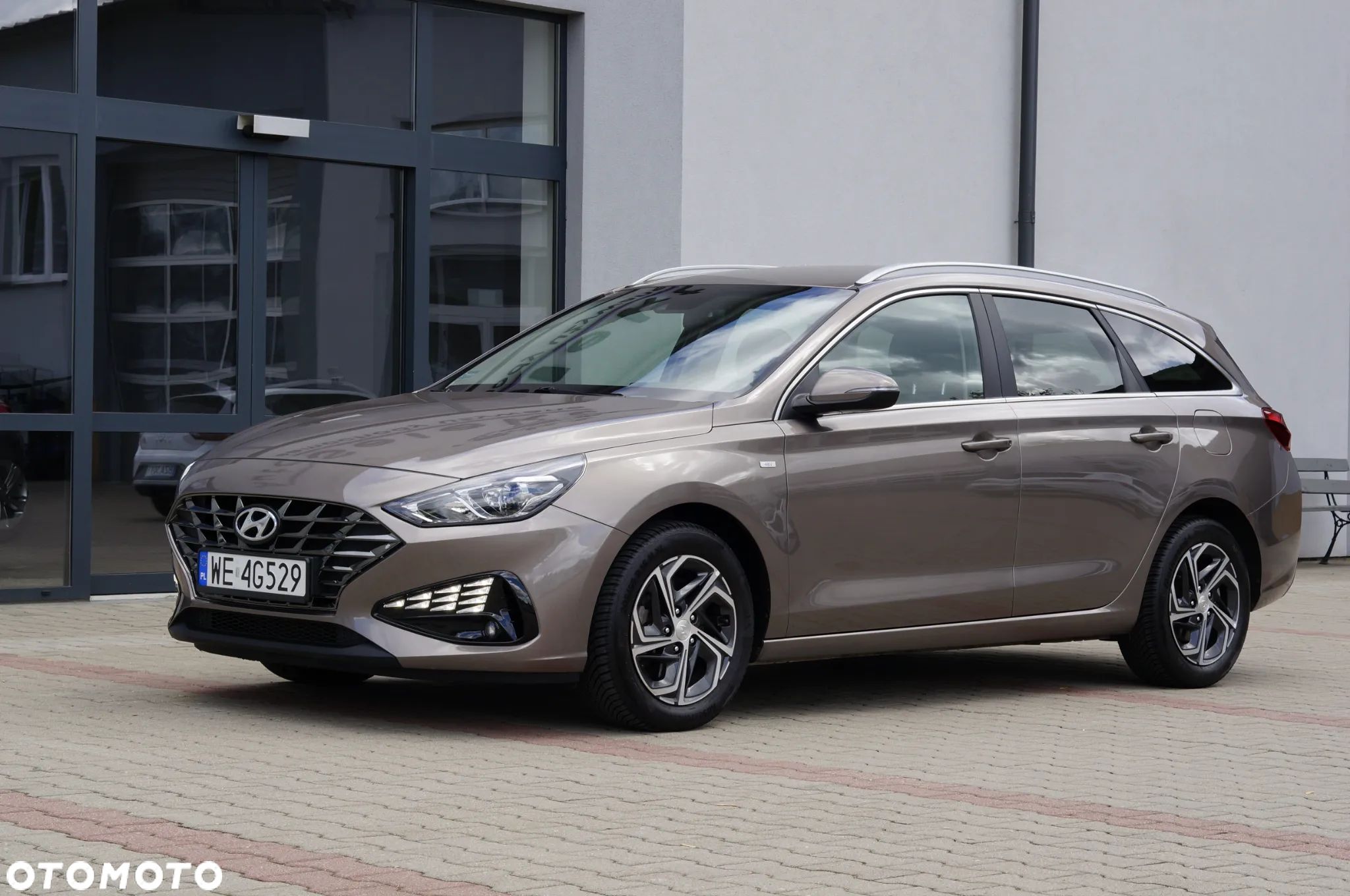 Hyundai i30 1.5 T-GDI 48V Comfort DCT - 1