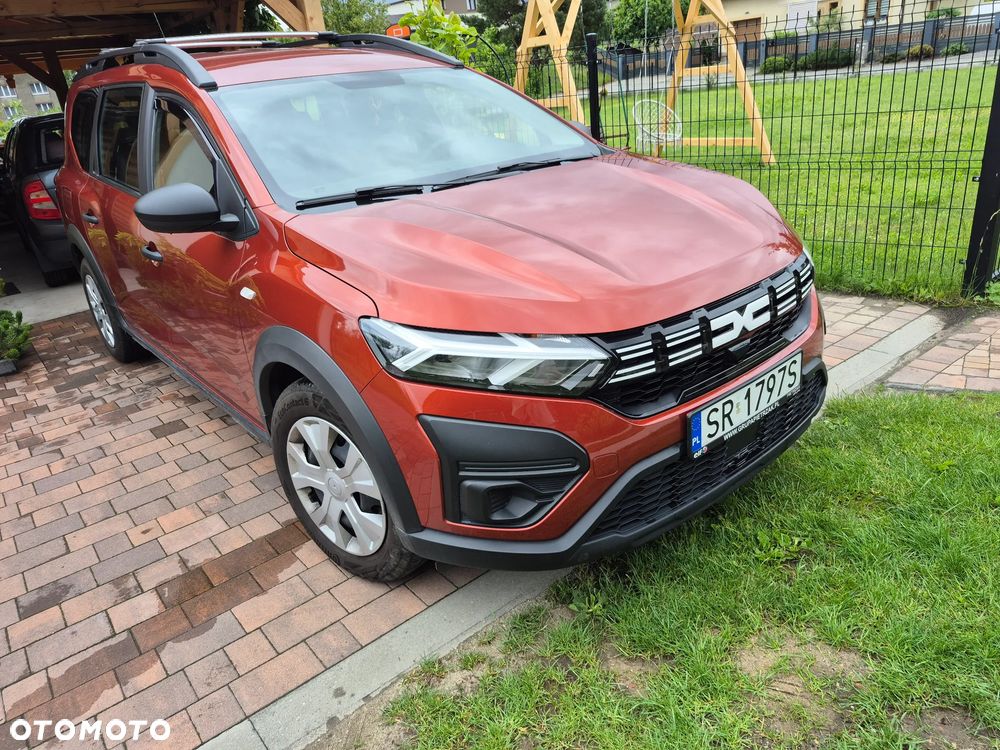 Dacia Jogger 1.0 TCe Essential 7os - 1
