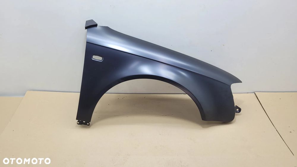 NOWY BŁOTNIK AUDI A4 B7 2004-2008 PRZÓD OCYNK PRAWY - 1