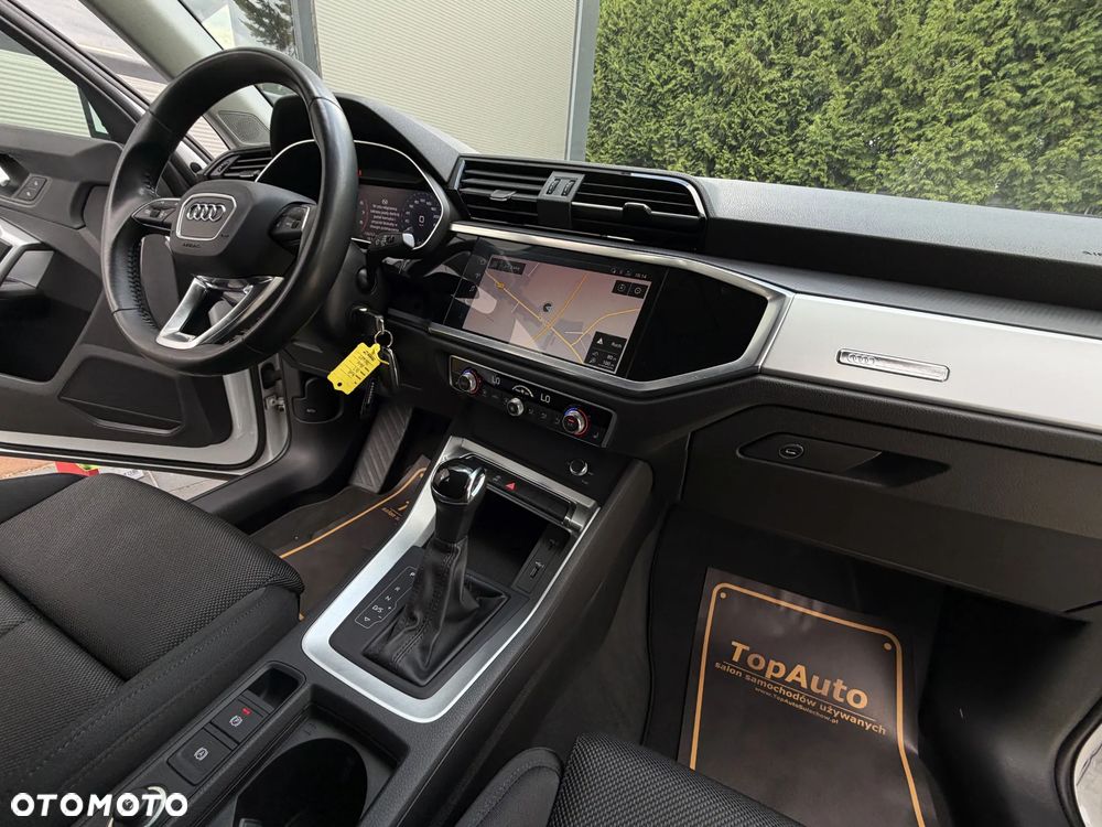 Audi Q3 35 TFSI S tronic - 16