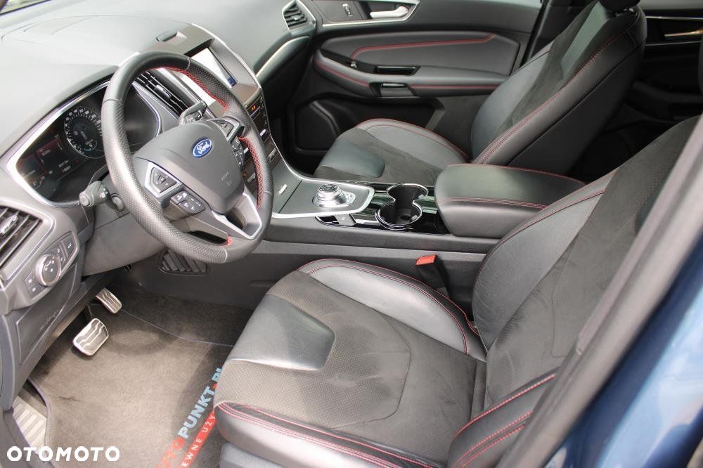 Ford S-Max - 10