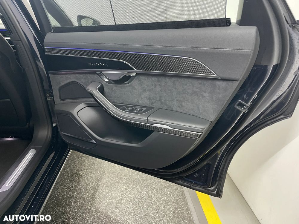 Audi A8 A8L 60 TFSI e quattro Tiptronic PHEV - 18
