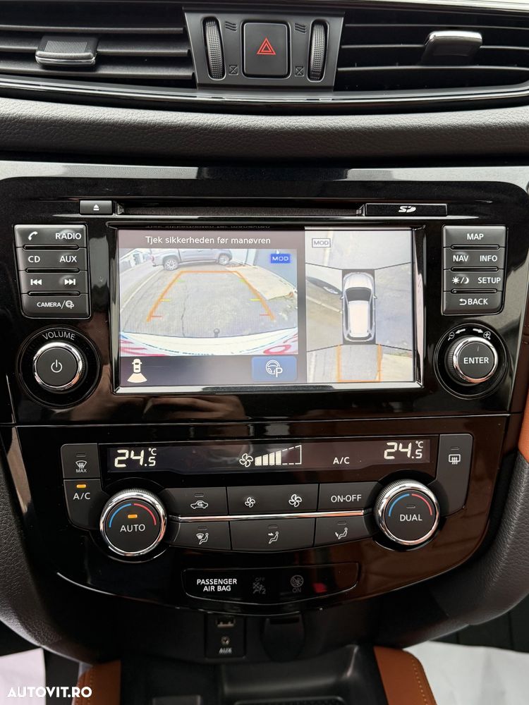 Nissan X-Trail 2.0 dCi ALL-MODE 4x4i Xtronic Tekna - 17