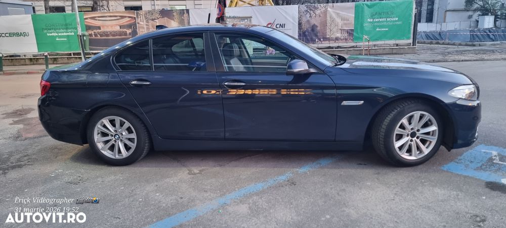 BMW Seria 5 525d xDrive - 5