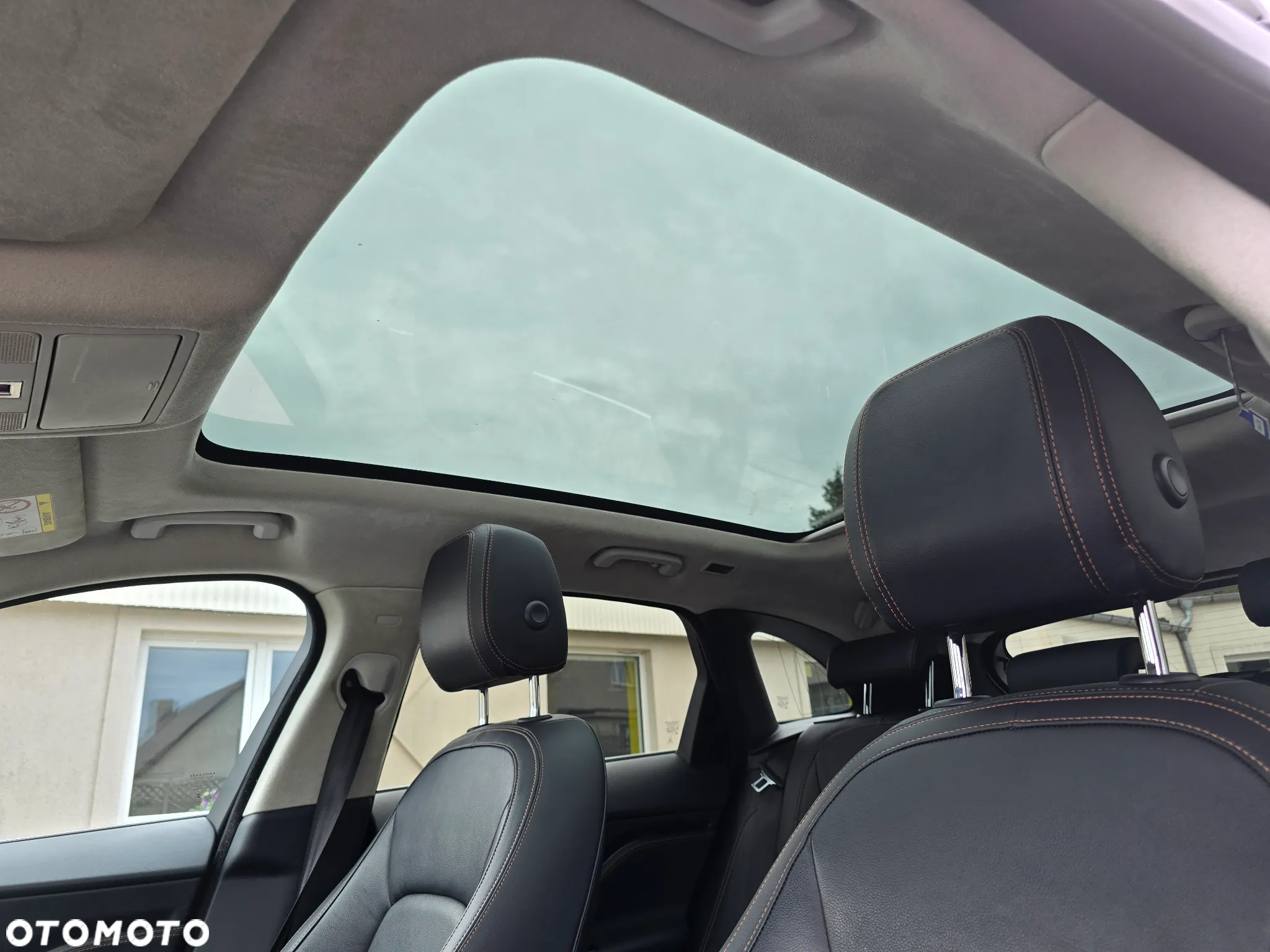 Jaguar F-Pace 2.0 i4D RWD Prestige - 15