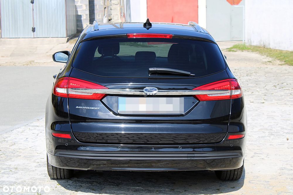 Ford Mondeo - 10
