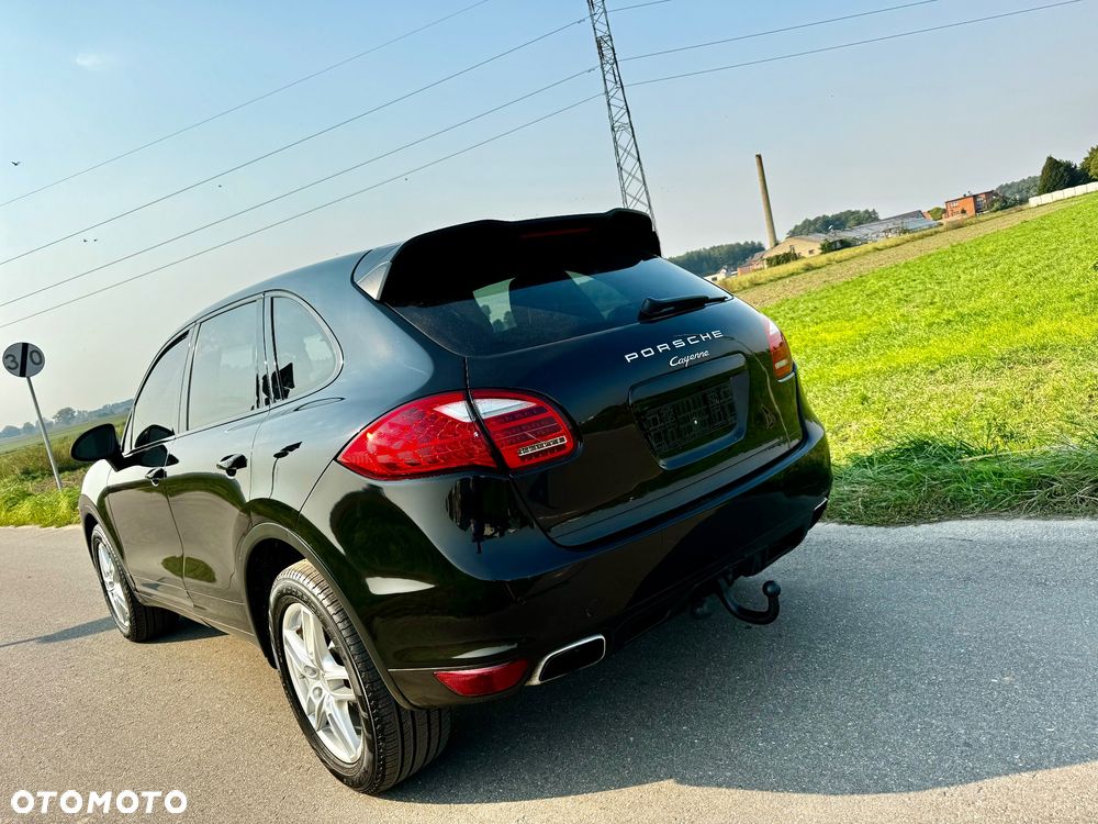 Porsche Cayenne Platinum Edition - 19