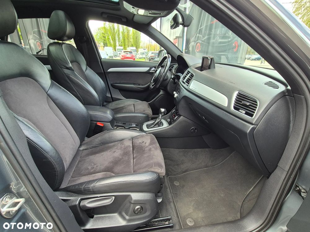 Audi Q3 2.0 TFSI Quattro Sport S tronic - 33