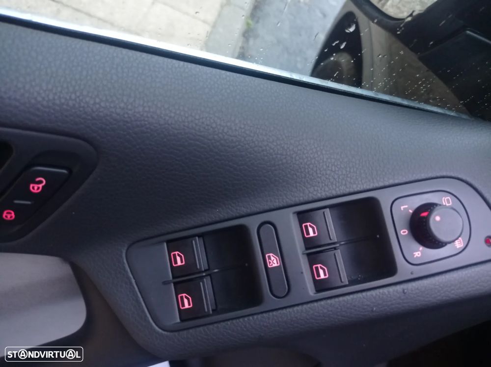 VW Tiguan 1.4 TSI Sport - 13